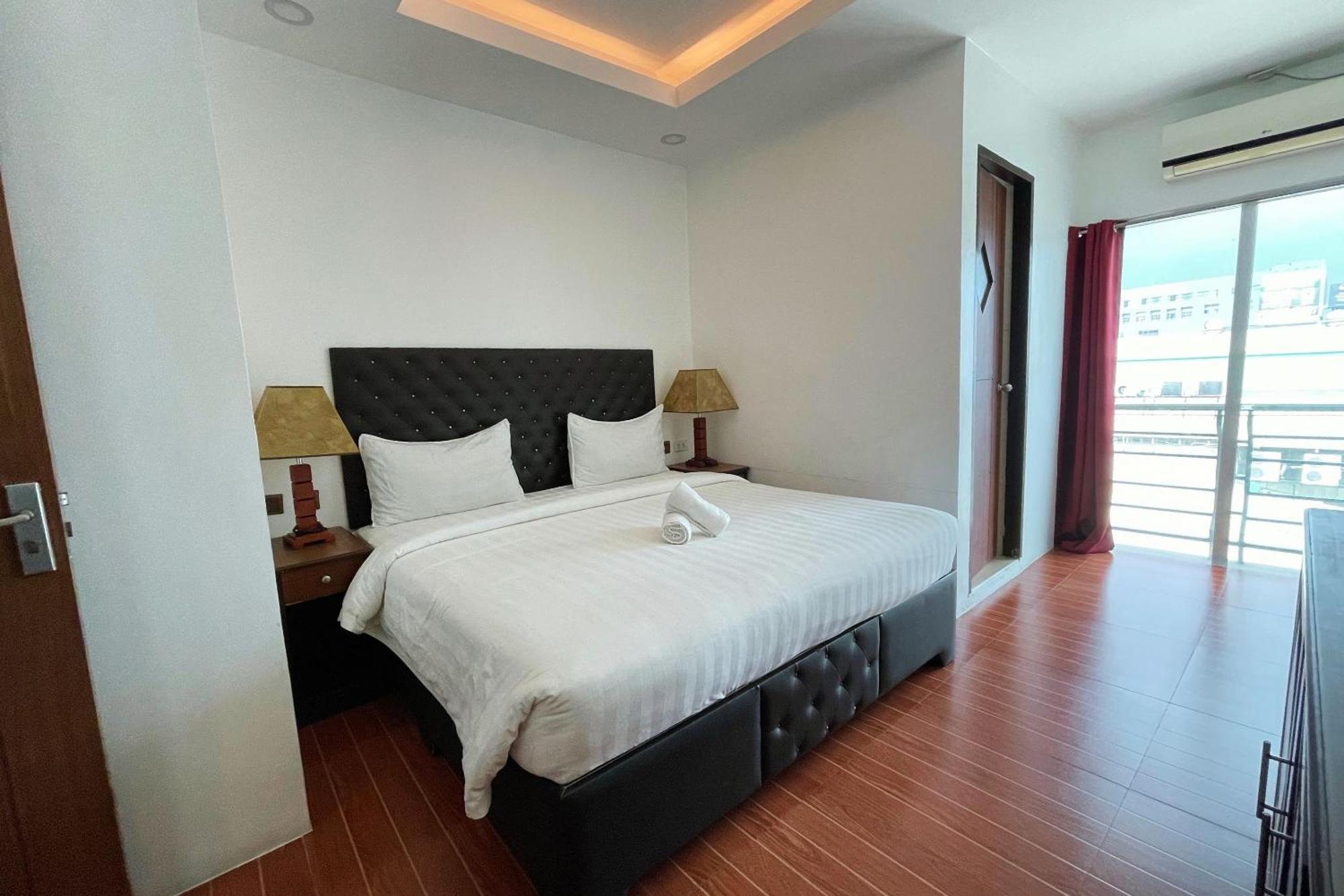 Diamond Spring Hotel Angeles Room photo